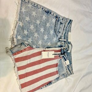 Judy Blue Star and Stripe Jean Shorts